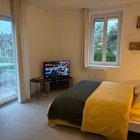 Appartement Le Nid De Louise, Avec Terrasse