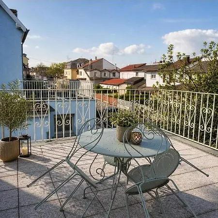 Le Nid De Louise, Avec Terrasse *